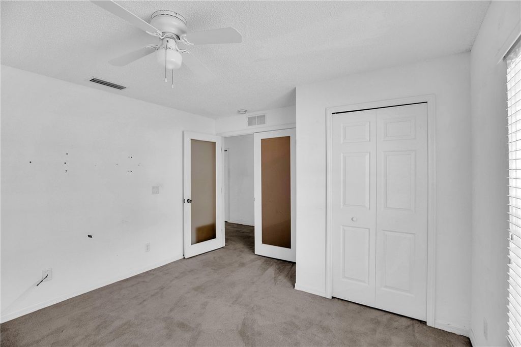 Photo of 1112 W 13th Square, Vero Beach, FL 32960 (MLS # 291505)