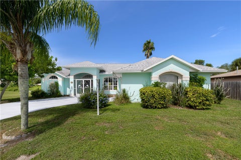479 Azine Terrace, Sebastian, FL 32958