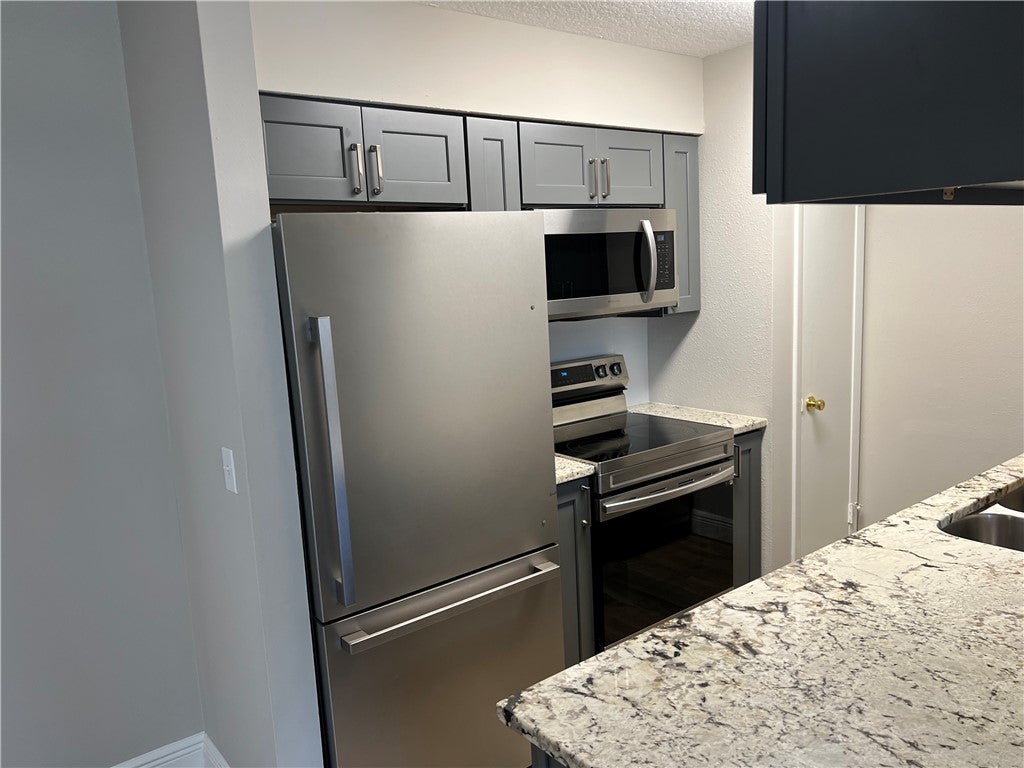208 Red Cedar Place 208