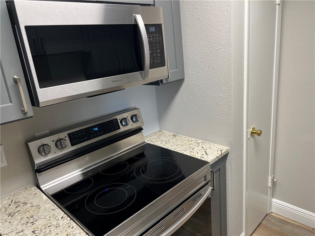 208 Red Cedar Place 208