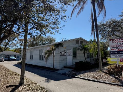 Photo of 1925 20th Street, Vero Beach, FL 32960 (MLS # 295247)