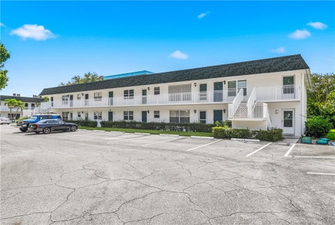 2800 Indian River Boulevard 6s, Vero Beach, FL 32960