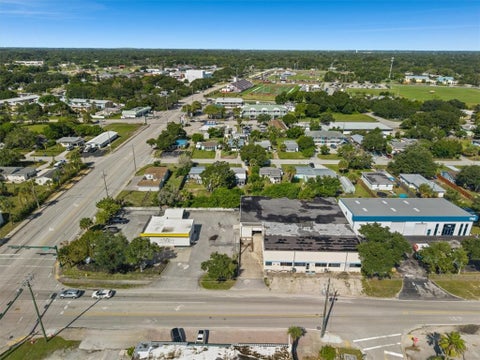 Photo of 1639 and 1601 Old Dixie Highway, Vero Beach, FL 32960 (MLS # 299486)