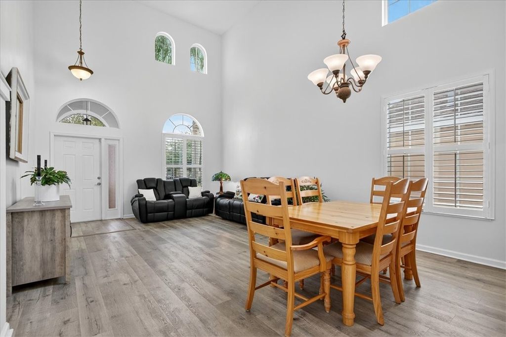 Photo of 5004 Citrus Manor SW, Vero Beach, FL 32968 (MLS # 290992)
