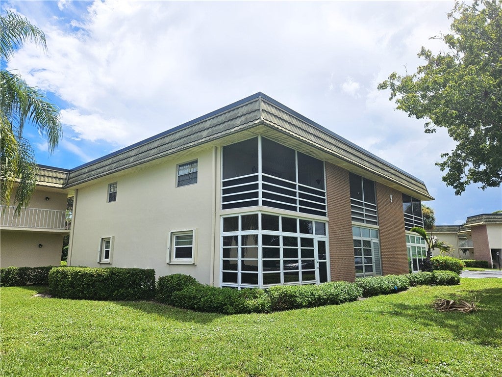 9 Vista Gardens Trail 205