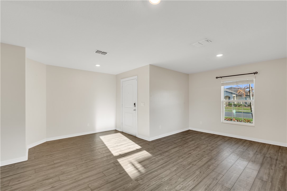 5532 Imagination Drive