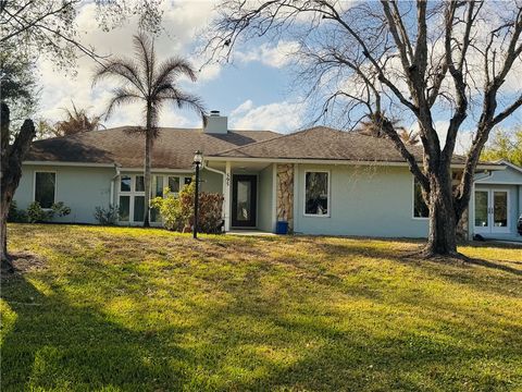 595 45th Court Vero Beach FL 32968