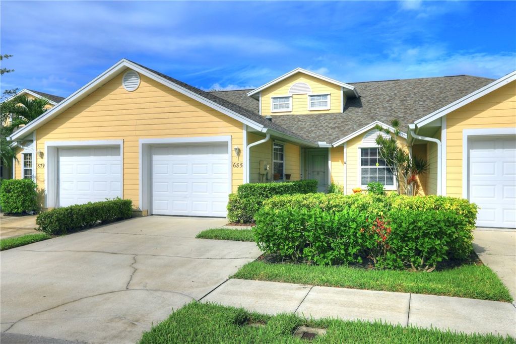 Photo of 685 5th Avenue, Vero Beach, FL 32962 (MLS # 291003)
