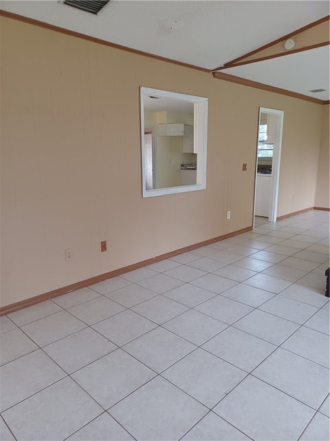 366 Orange Avenue, Sebastian, FL 32958