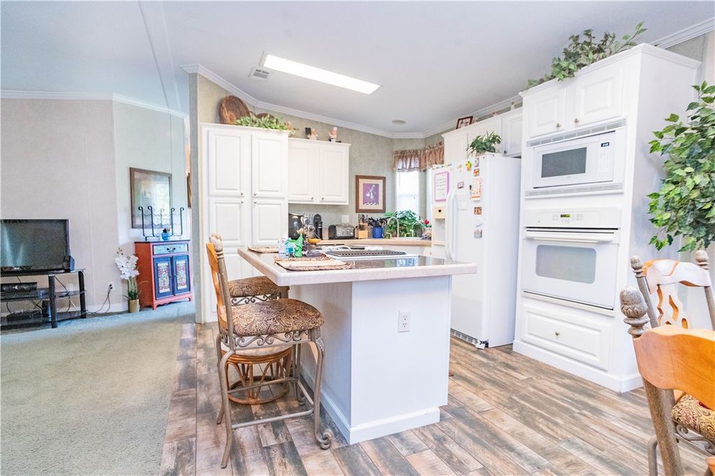 Photo of 301 Valencia Street, Sebastian, FL 32958 (MLS # 290254)