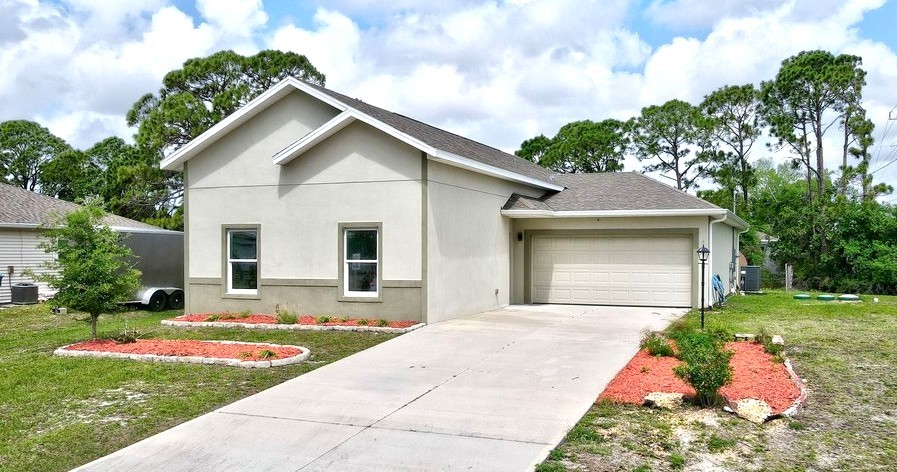 Photo 1 of 32 — 1397 Towton Street SE, Palm Bay, FL 32909
