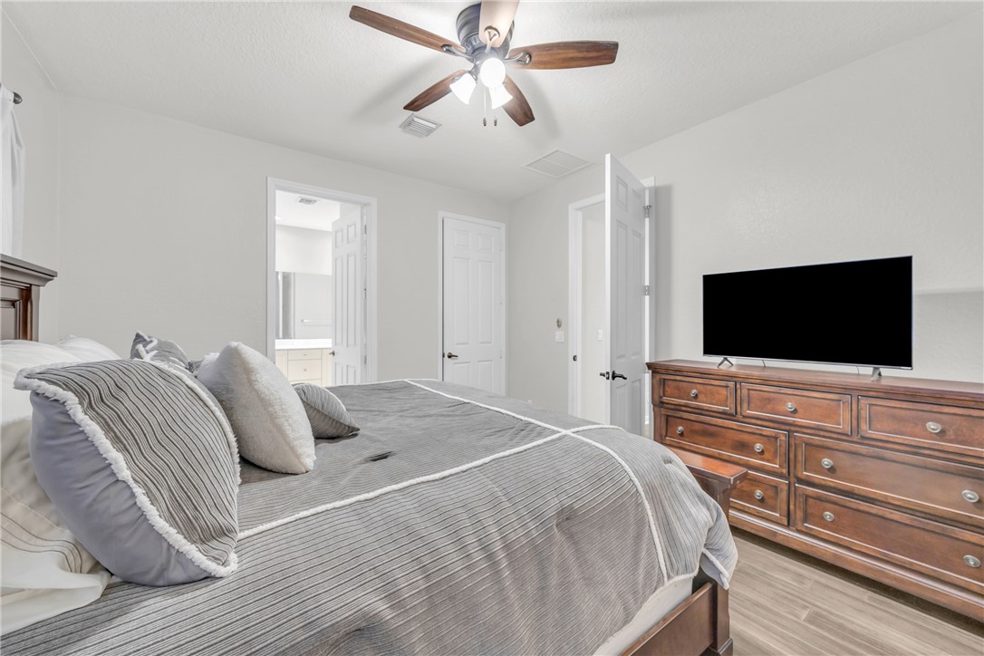 Vero Beach, Florida 32966, United States, 4 Bedrooms Bedrooms, ,3 BathroomsBathrooms,Residential,Active,196336