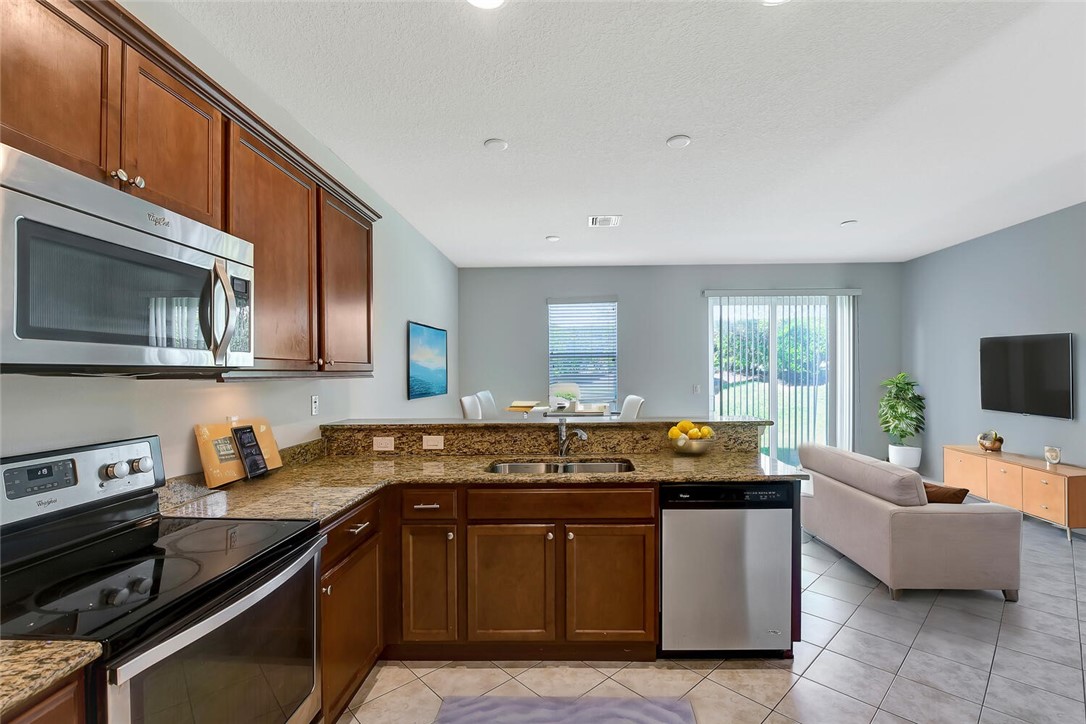 1081 Normandie Way