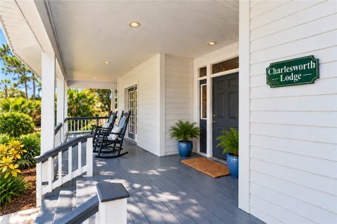 807 Carolina Circle Sw, Vero Beach, FL 32962