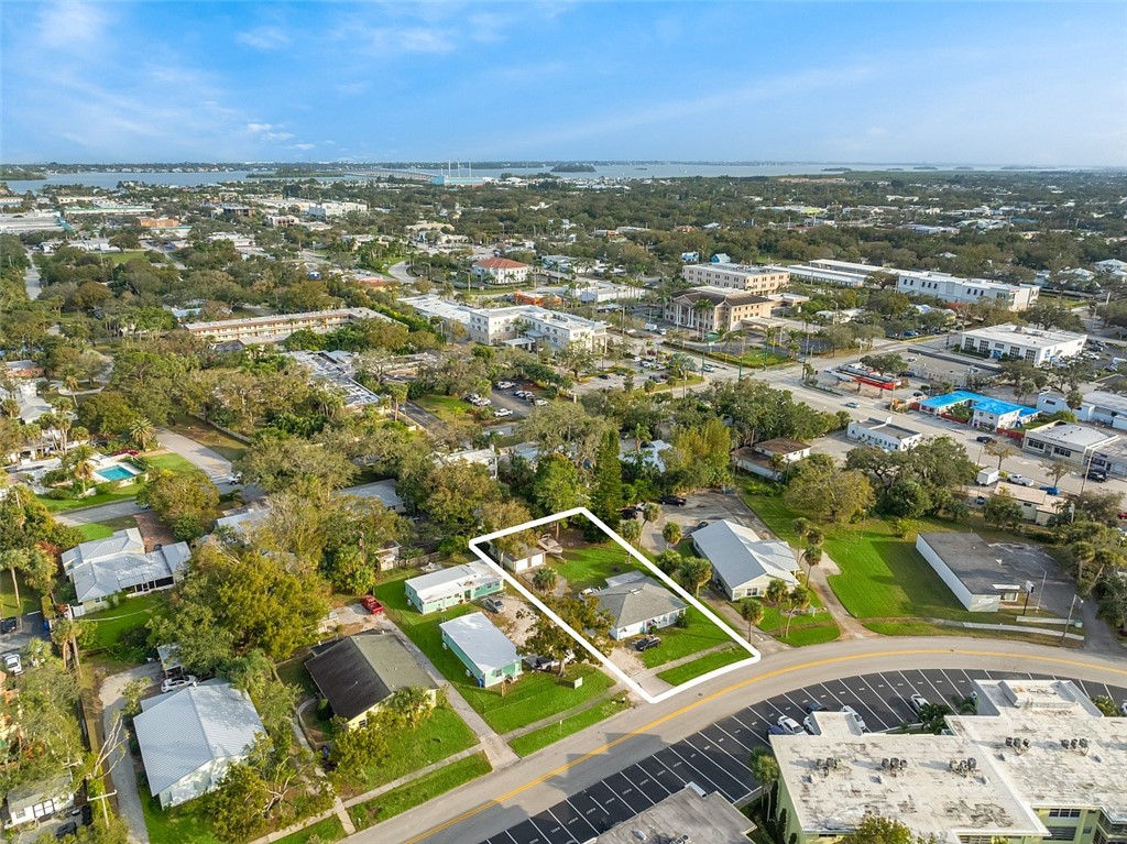2194 Ponce De Leon Circle