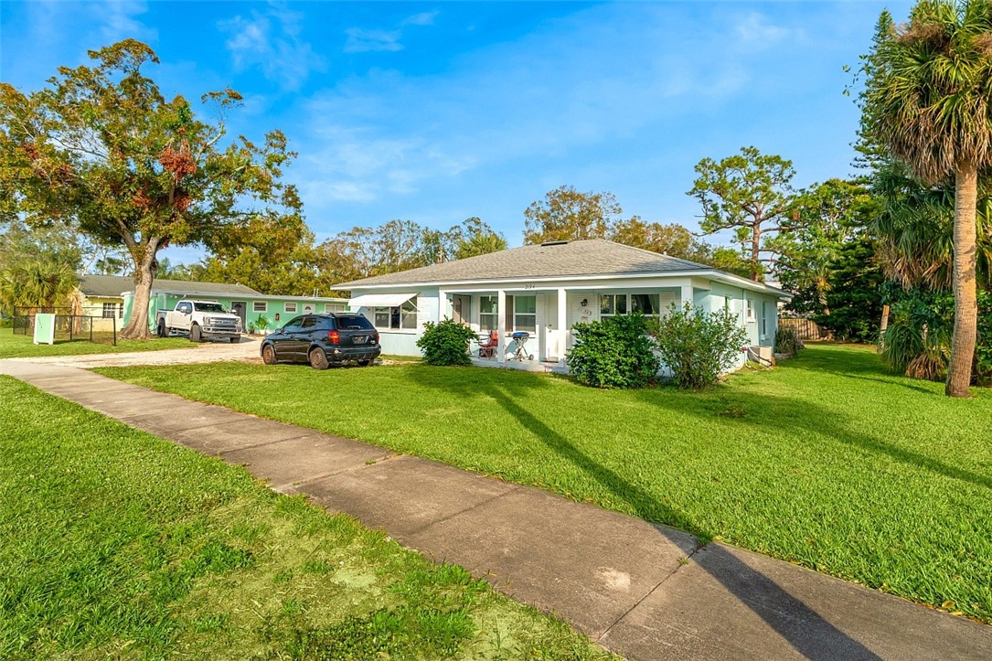 2194 Ponce De Leon Circle