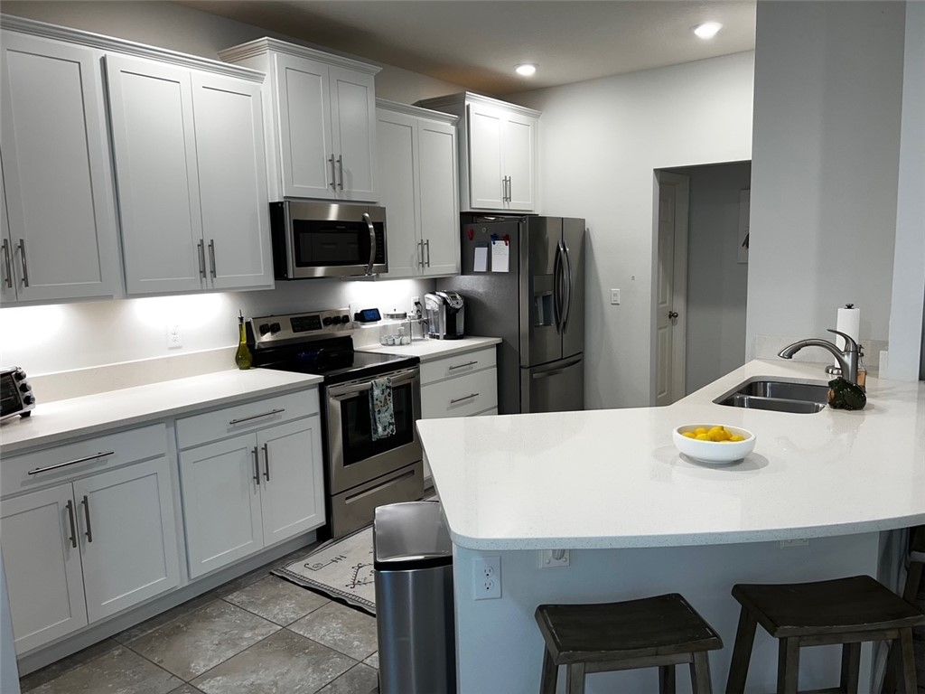 Photo of 1405 Mulligan Drive, Vero Beach, FL 32966 (MLS # 291369)