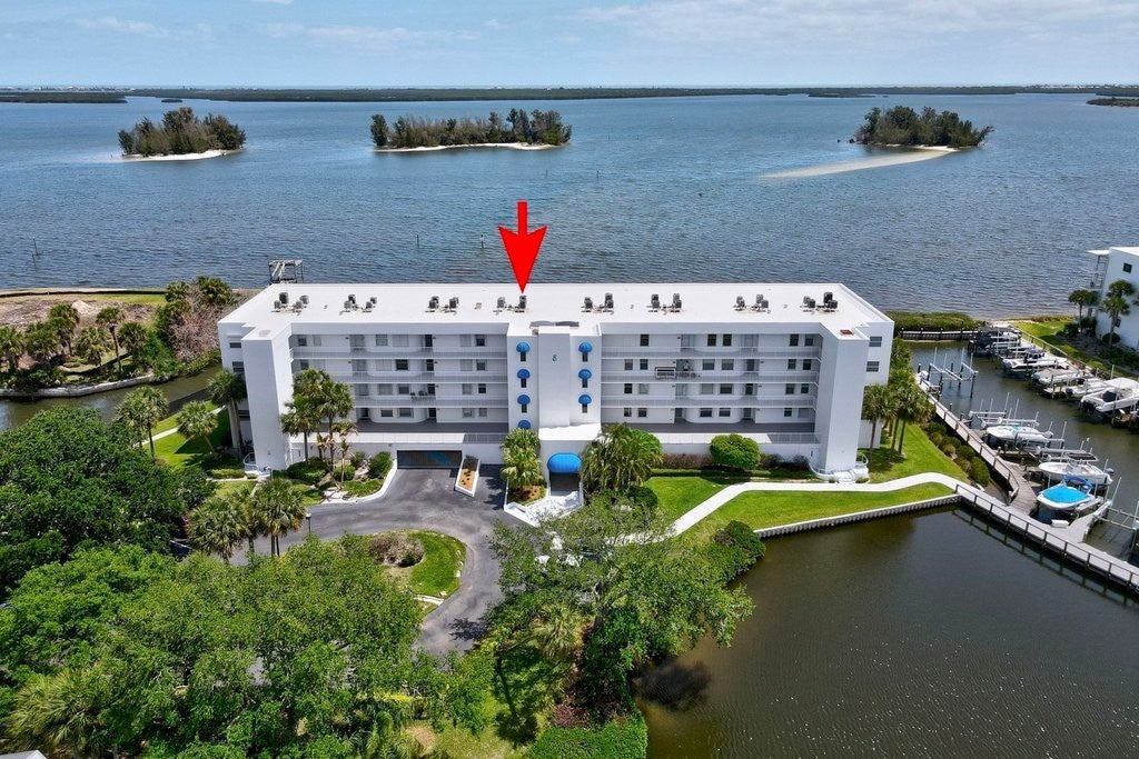 6055 N River Run Drive 6055, Sebastian