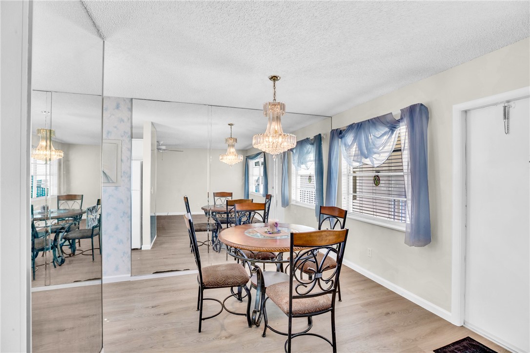 18 Vista Gardens Trail 205