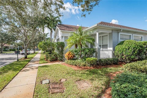7652 15th Street, Vero Beach, FL 32966