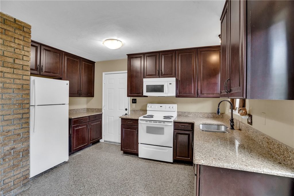 Photo of 1601 24th Avenue, Vero Beach, FL 32960 (MLS # 291448)