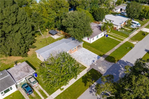 1645 30th Avenue, Vero Beach, FL 32960