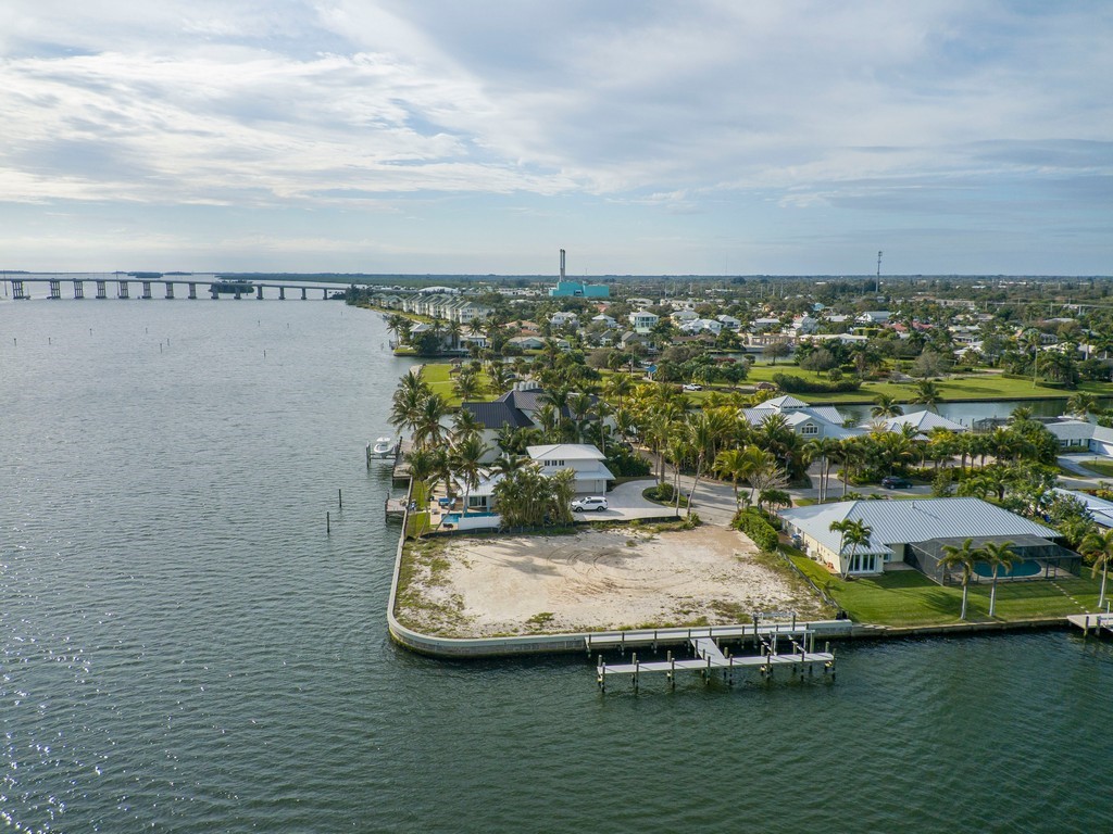 3 Sailfish Road