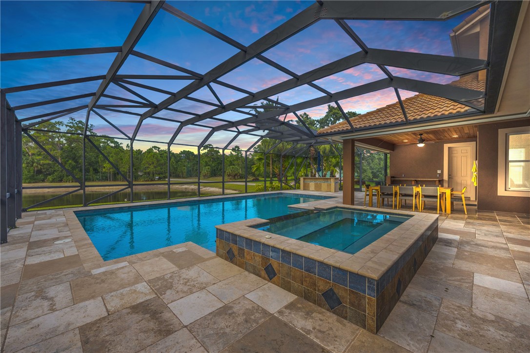 6230 Arrowhead Lane