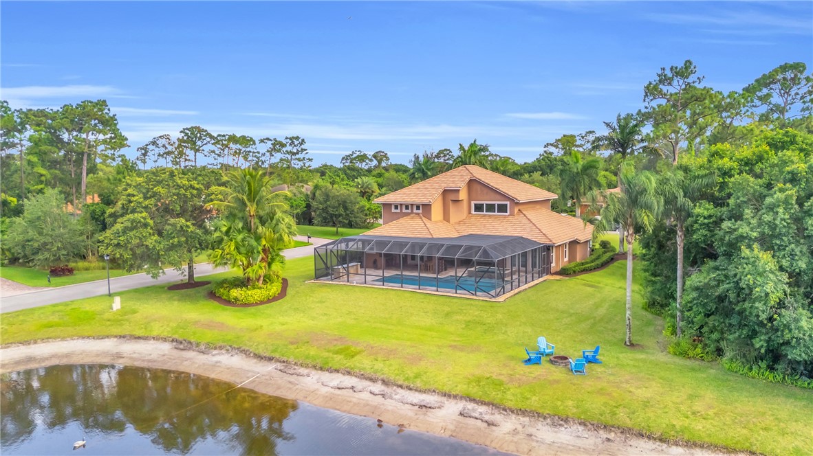 6230 Arrowhead Lane