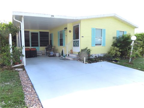 A home in Barefoot Bay