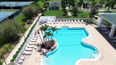 539 Easton Forest Circle Se, Palm Bay, FL 32909