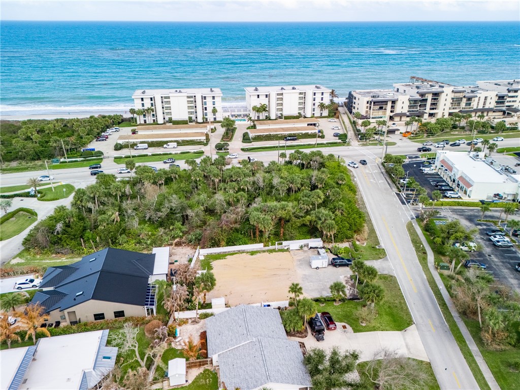 927 929 931 Bahia Mar Road