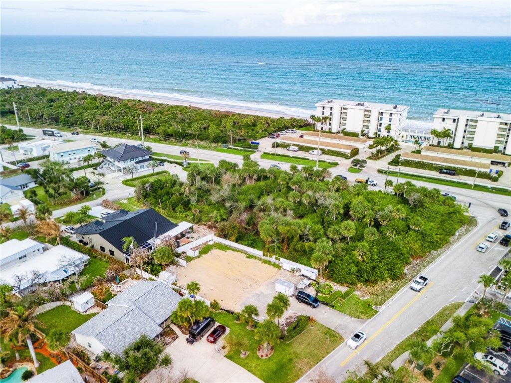 927 929 931 Bahia Mar Road