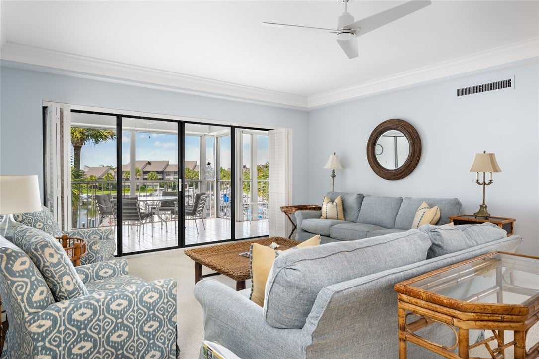 1901 Bay Road 302