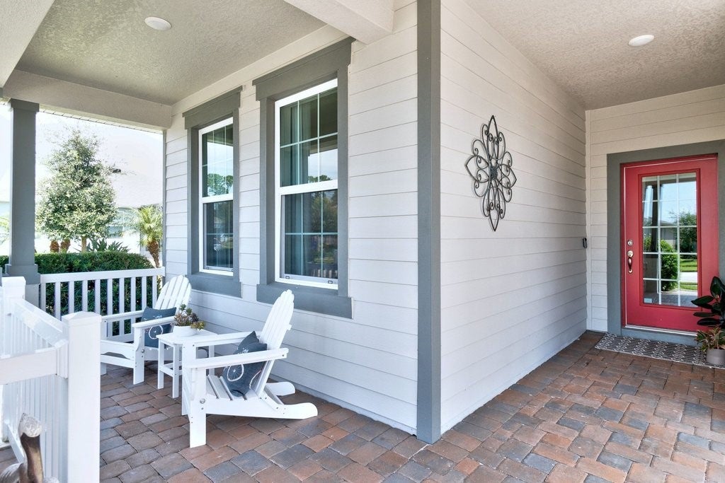6180 Red Maple Manor