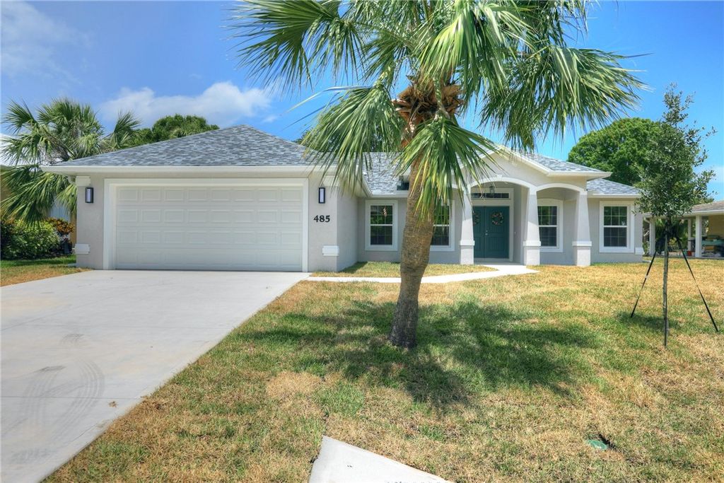 Photo of 485 Periwinkle Drive, Sebastian, FL 32958 (MLS # 287855)