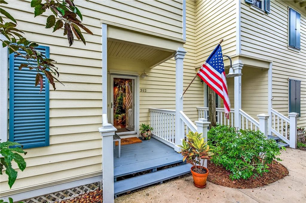 Photo of 1475 Fern Court #312, Vero Beach, FL 32963 (MLS # 291613)
