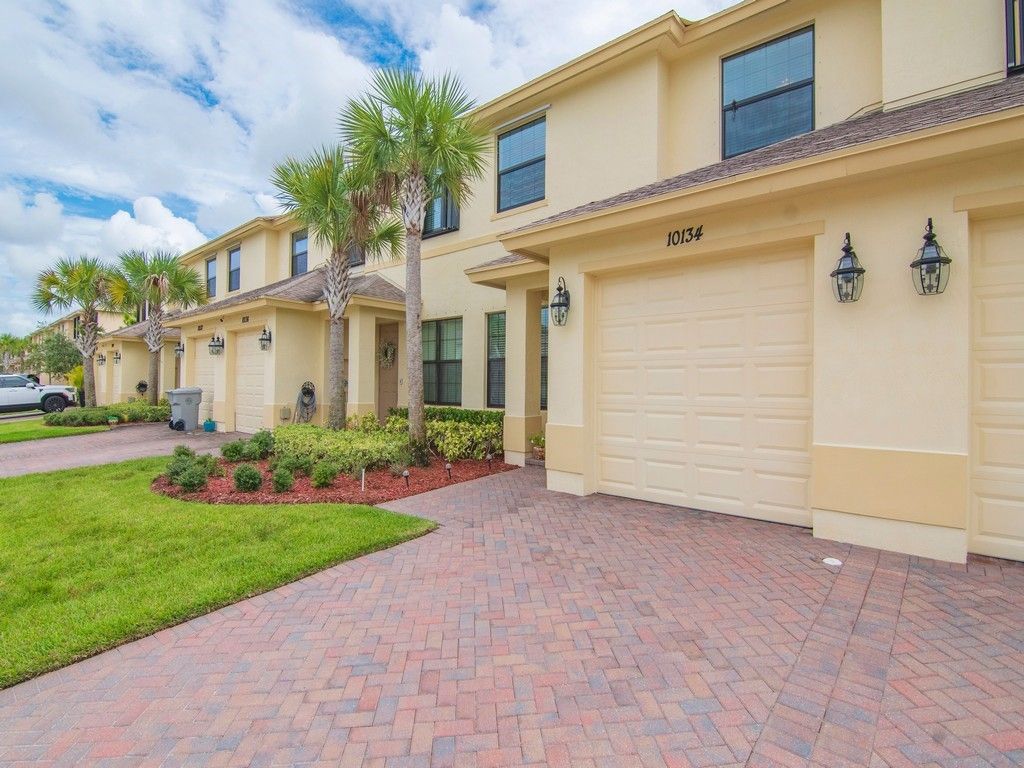 Photo of 10134 W Villa Circle, Vero Beach, FL 32966 (MLS # 291187)