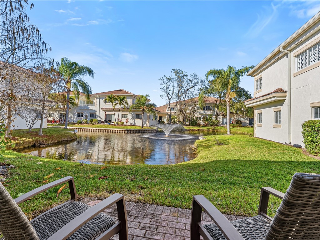 Photo 1 of 30 — 504 7th Square 103, Vero Beach, FL 32962