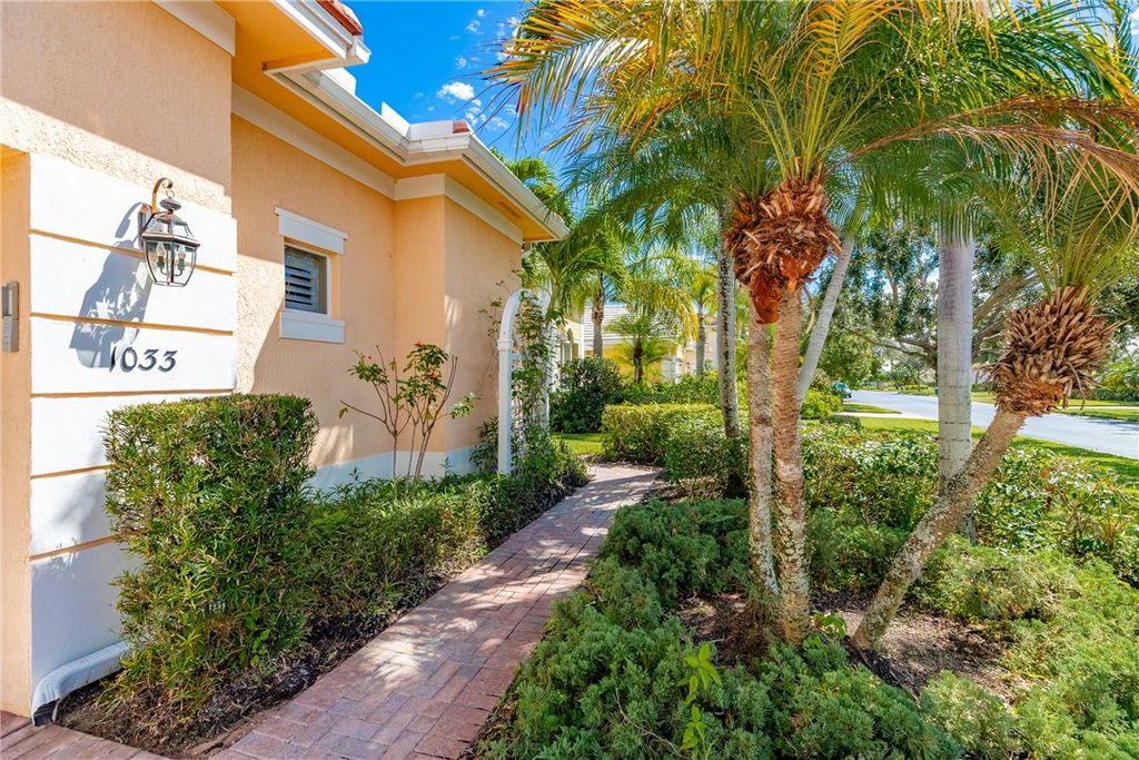 Photo of 1033 River Wind Circle, Vero Beach, FL 32967 (MLS # 291371)