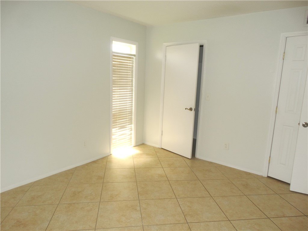 1845 Robalo Drive D106