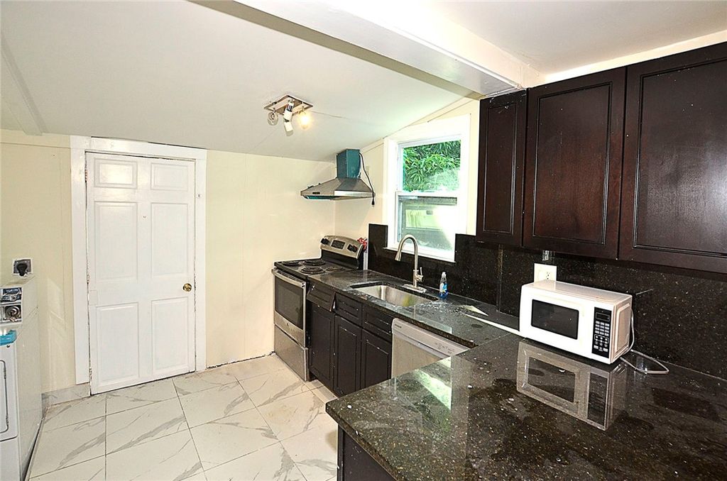 Photo of 1230 14th Avenue, Vero Beach, FL 32960 (MLS # 291425)