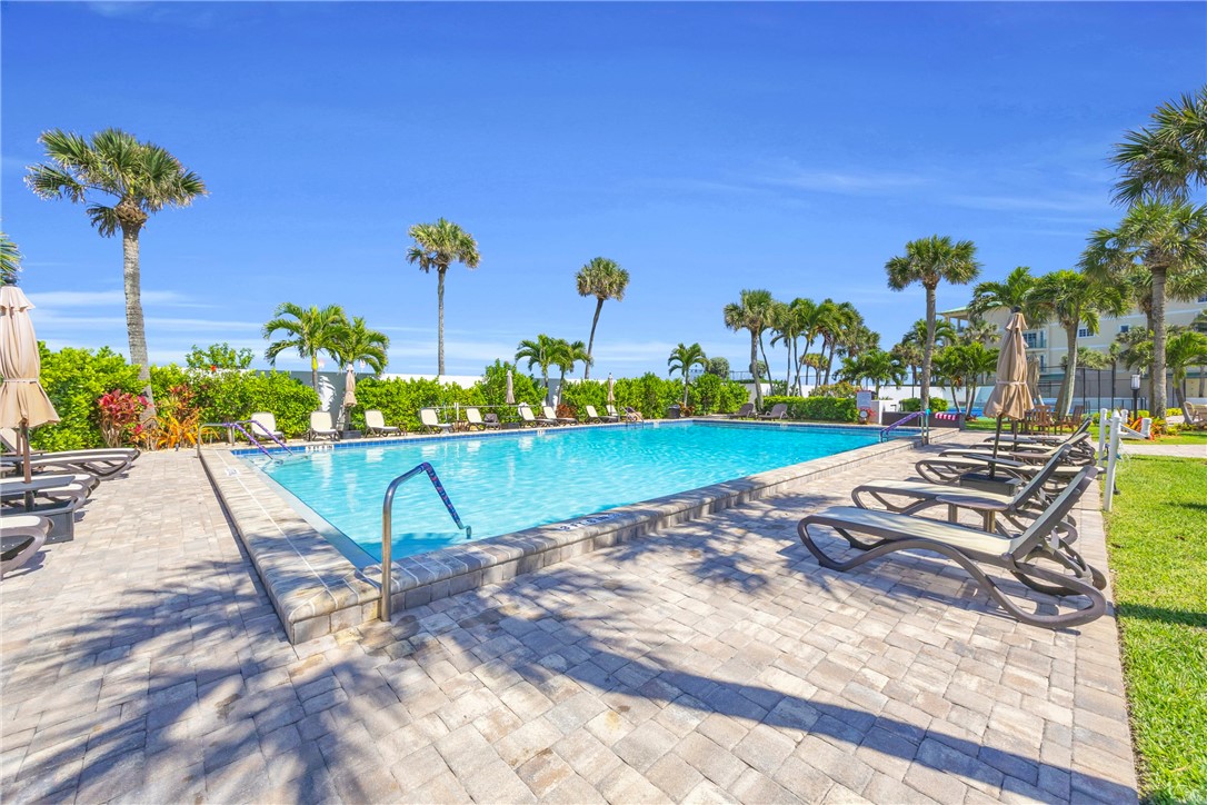 Vero Beach, Florida 32963, United States, 2 Bedrooms Bedrooms, ,2 BathroomsBathrooms,Residential,Active,112116