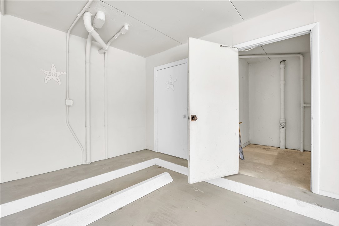 Vero Beach, Florida 32963, United States, 2 Bedrooms Bedrooms, ,2 BathroomsBathrooms,Residential,Active,112116