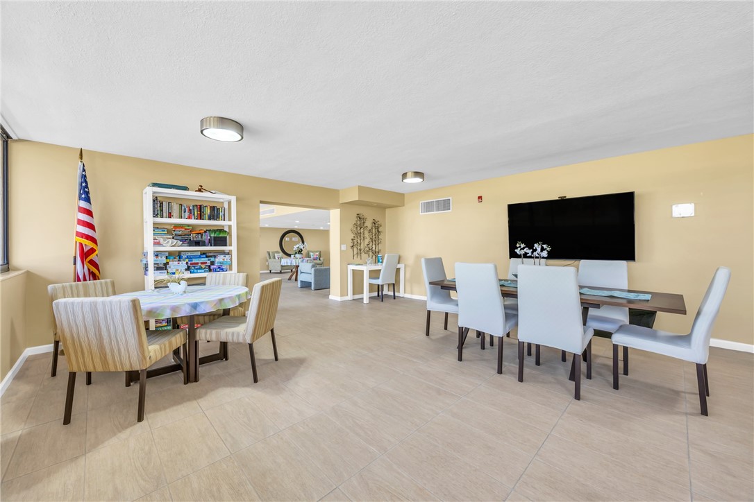 Vero Beach, Florida 32963, United States, 2 Bedrooms Bedrooms, ,2 BathroomsBathrooms,Residential,Active,112116