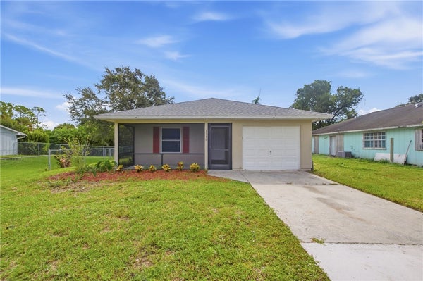 1530 18TH AVE SW, VERO BEACH, FL 32962 - Image 5ced5b0e0a3fee996fd1e8d94e16cb1e/1825787291
