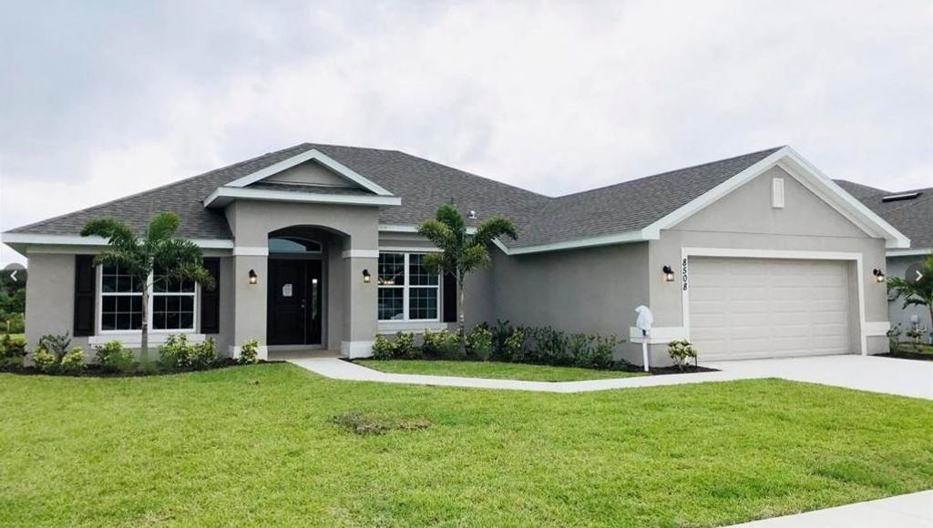 Photo of 1370 Schumann Drive, Sebastian, FL 32958 (MLS # 290263)