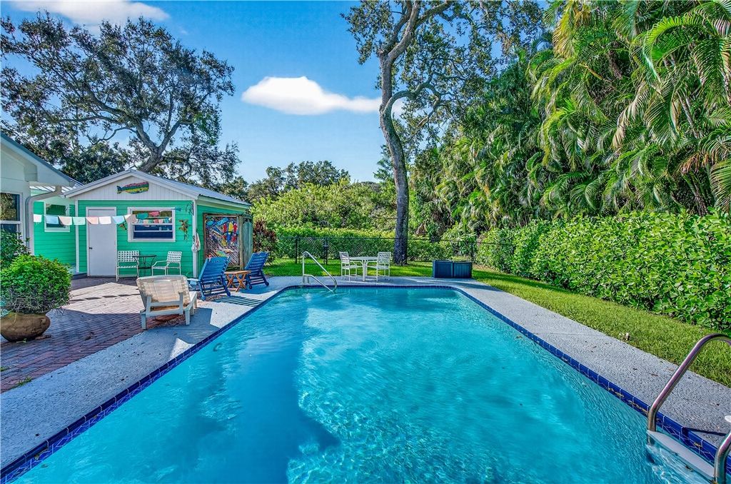 Photo of 9535 Frangipani Drive, Vero Beach, FL 32963 (MLS # 291713)