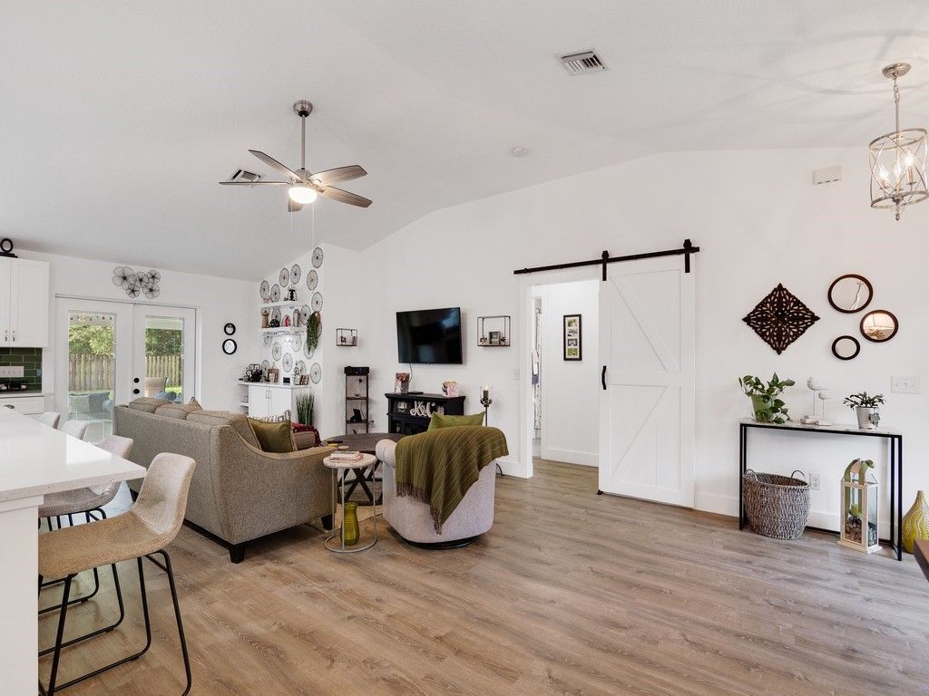 Photo of 1365 21st Place SW, Vero Beach, FL 32962 (MLS # 291059)
