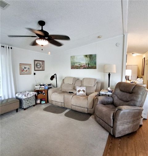 A home in Barefoot Bay